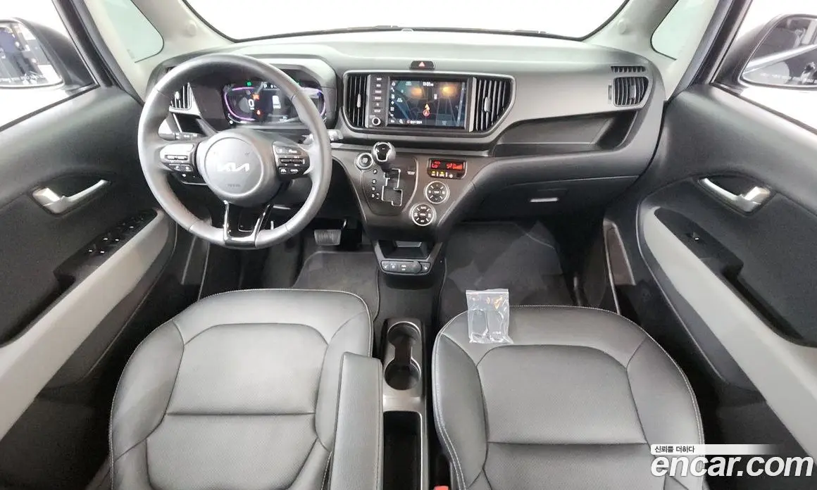Kia Ray 2023 1.0 автомат (гидро), фото 9