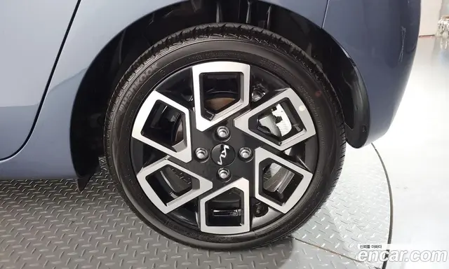 Kia Ray 2025 1.0 автомат (гидро), миниатюра 6 Kia Ray 2025 1.0 автомат (гидро), миниатюра 6