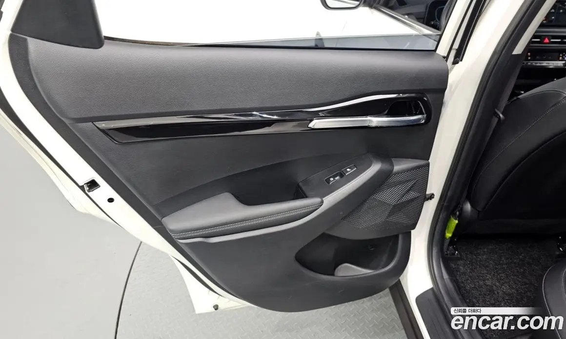 Kia Seltos 2022 1.6 автомат (гидро), фото 15 Kia Seltos 2022 1.6 автомат (гидро), фото 15