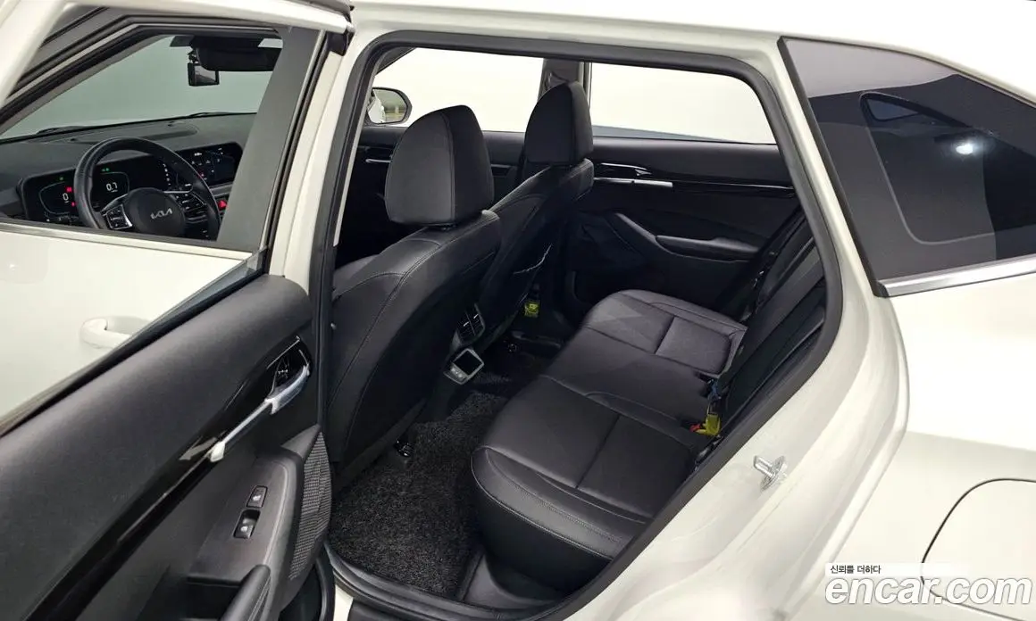 Kia Seltos 2022 1.6 автомат (гидро), фото 24 Kia Seltos 2022 1.6 автомат (гидро), фото 24