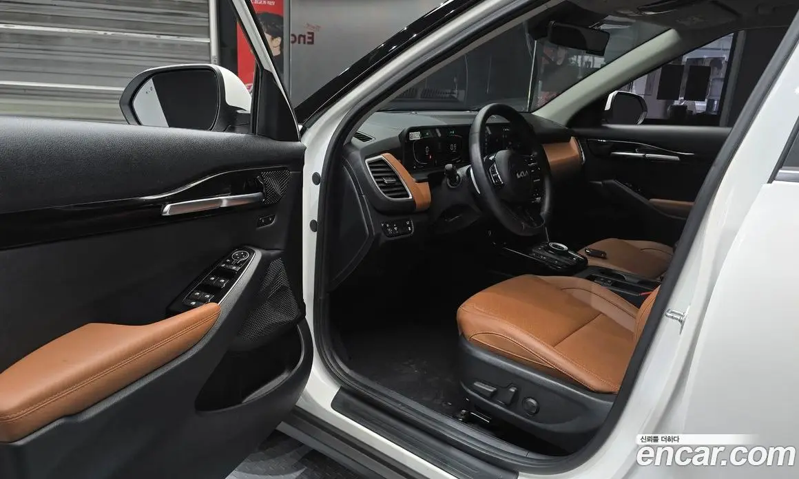 Kia Seltos 2024 1.6 автомат (гидро), фото 13 Kia Seltos 2024 1.6 автомат (гидро), фото 13
