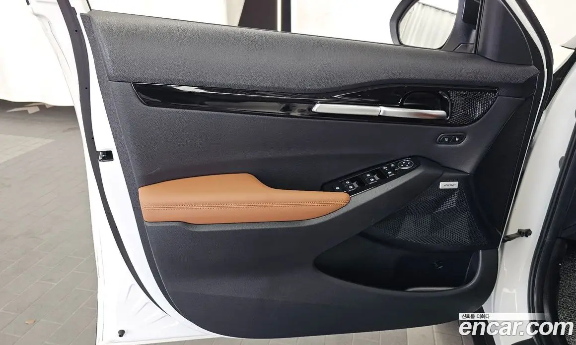 Kia Seltos 2025 1.6 автомат (гидро), фото 14 Kia Seltos 2025 1.6 автомат (гидро), фото 14