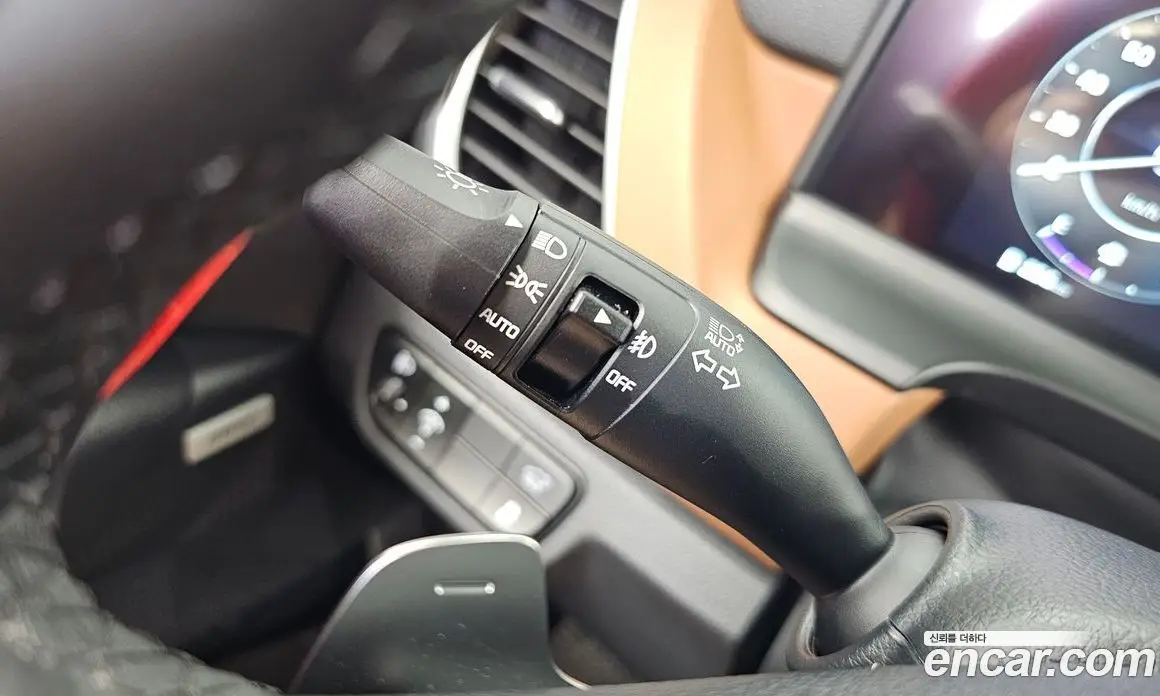 Kia Seltos 2025 1.6 автомат (гидро), фото 34 Kia Seltos 2025 1.6 автомат (гидро), фото 34