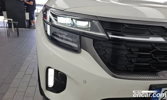 Kia Seltos 2025 1.6 автомат (гидро), миниатюра 8 Kia Seltos 2025 1.6 автомат (гидро), миниатюра 8