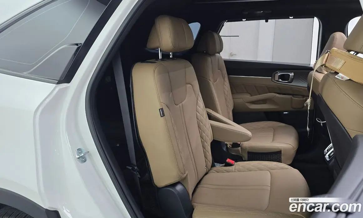 Kia Sorento 2024 1.6 автомат (гидро), фото 17