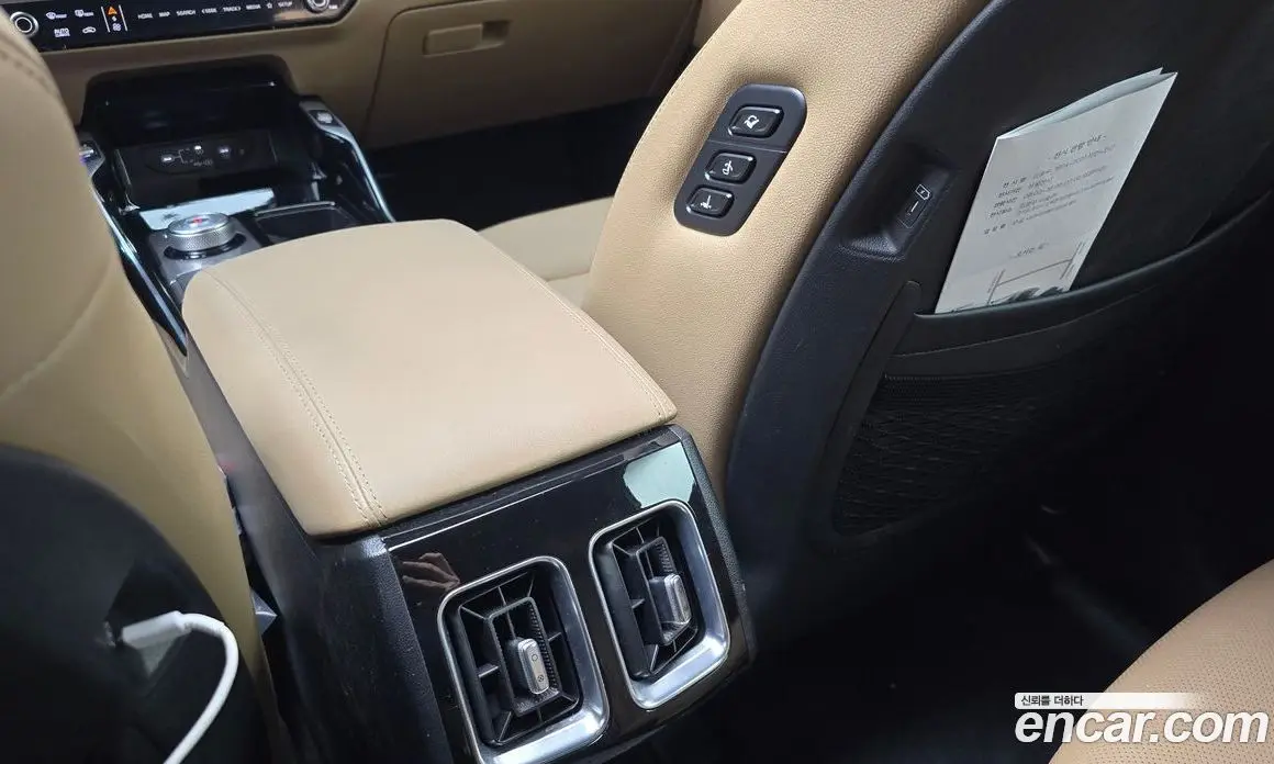 Kia Sorento 2024 1.6 автомат (гидро), фото 26