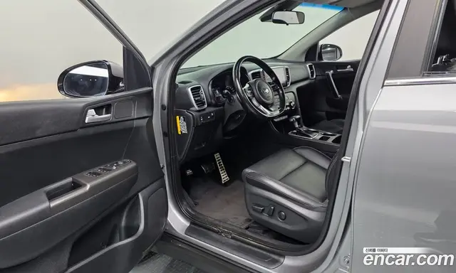 Kia Sportage 2018 2.0 автомат (гидро), миниатюра 10 Kia Sportage 2018 2.0 автомат (гидро), миниатюра 10