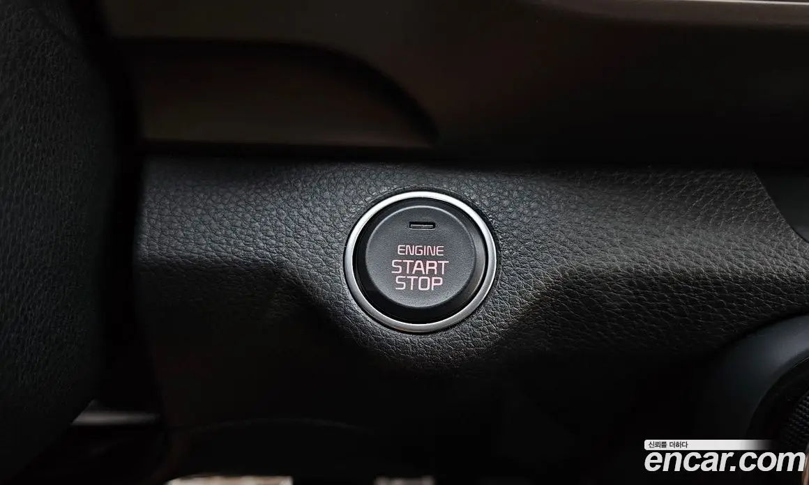 Kia Stonic 2018 1.4 автомат (гидро), фото 27 Kia Stonic 2018 1.4 автомат (гидро), фото 27