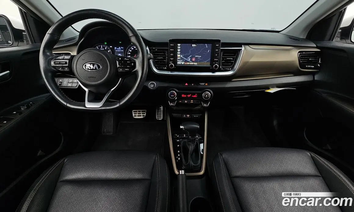 Kia Stonic 2018 1.4 автомат (гидро), фото 9 Kia Stonic 2018 1.4 автомат (гидро), фото 9