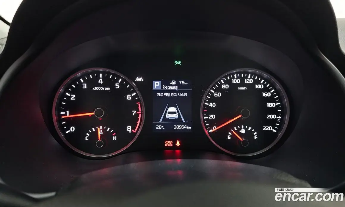 Kia Stonic 2018 1.4 автомат (гидро), фото 10 Kia Stonic 2018 1.4 автомат (гидро), фото 10