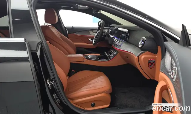 Mercedes-Benz CLS-Class 2023 3.0 автомат (гидро), миниатюра 12