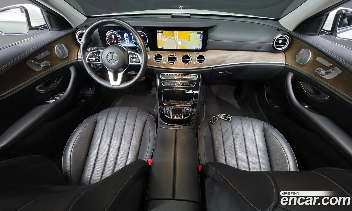 Mercedes-Benz E-Class 2019 2.0 автомат (гидро), фото 10 Mercedes-Benz E-Class 2019 2.0 автомат (гидро), фото 10