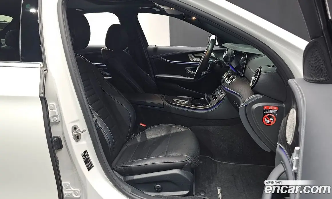 Mercedes-Benz E-Class 2022 1.9 автомат (гидро), фото 13