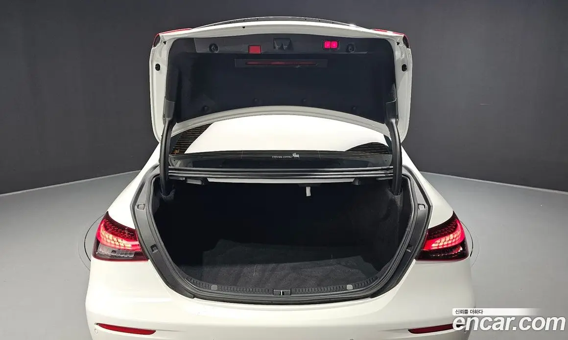 Mercedes-Benz E-Class 2022 1.9 автомат (гидро), фото 27