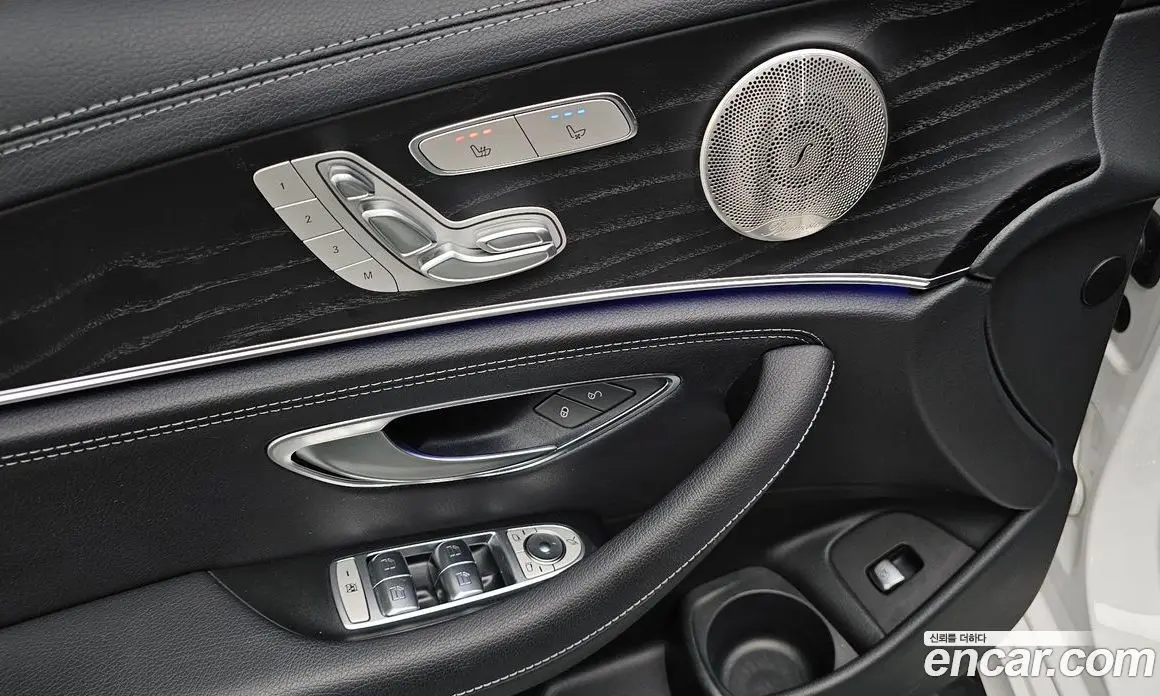 Mercedes-Benz E-Class 2022 1.9 автомат (гидро), фото 35