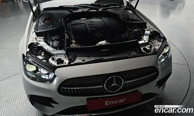 Mercedes-Benz E-Class 2022 1.9 автомат (гидро), миниатюра 6