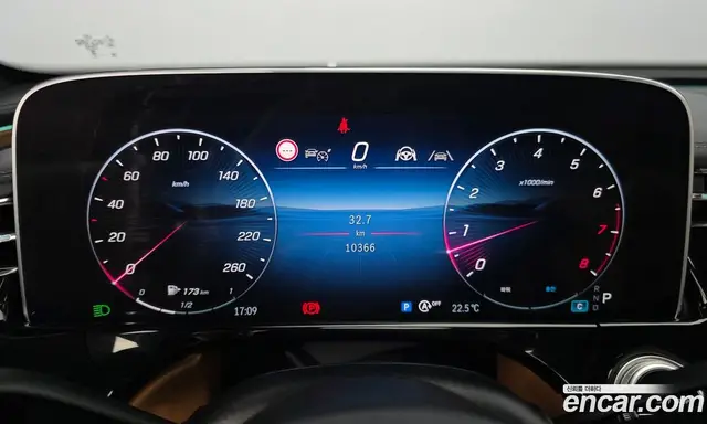 Mercedes-Benz E-Class 2025 2.0 автомат (гидро), миниатюра 8 Mercedes-Benz E-Class 2025 2.0 автомат (гидро), миниатюра 8
