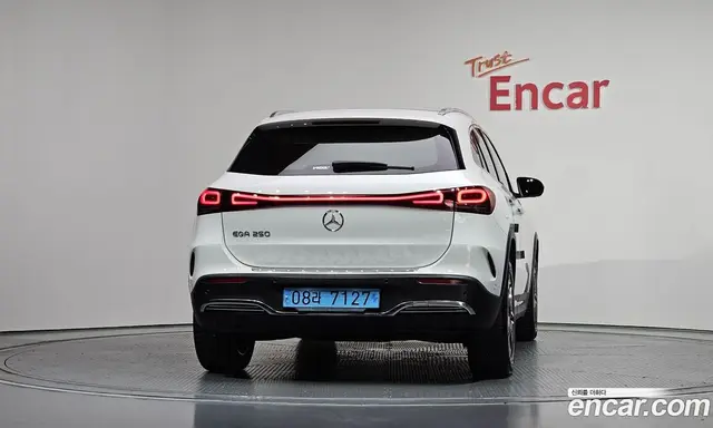Mercedes-Benz EQA 2023 0.2 автомат (гидро), миниатюра 4 Mercedes-Benz EQA 2023 0.2 автомат (гидро), миниатюра 4
