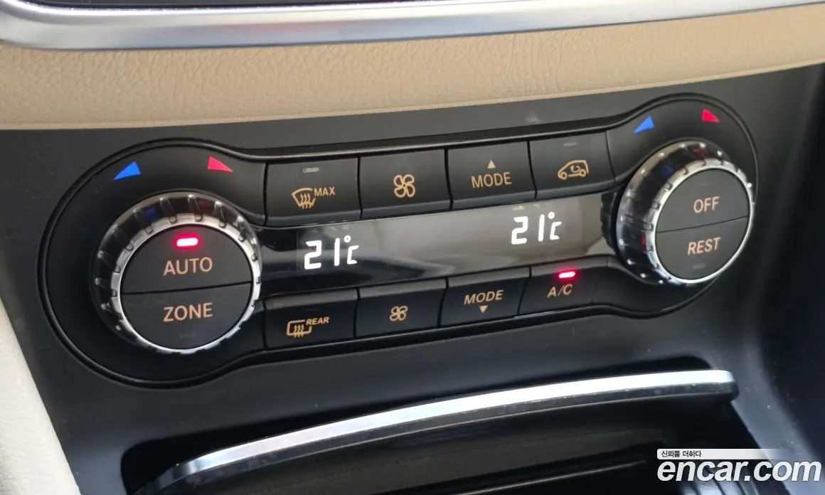Mercedes-Benz GLA-Class 2018 2.0 автомат (гидро), фото 29 Mercedes-Benz GLA-Class 2018 2.0 автомат (гидро), фото 29
