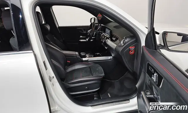 Mercedes-Benz GLB-Class 2021 2.0 автомат (гидро), миниатюра 11