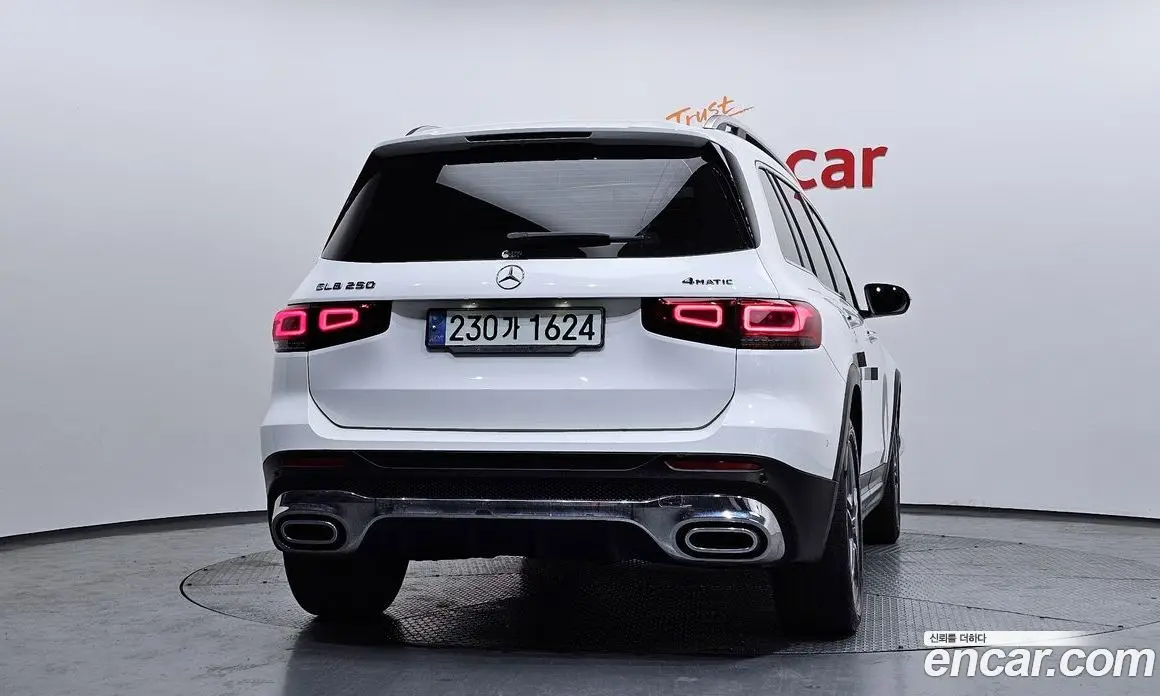 Mercedes-Benz GLB-Class 2021 2.0 автомат (гидро), фото 4
