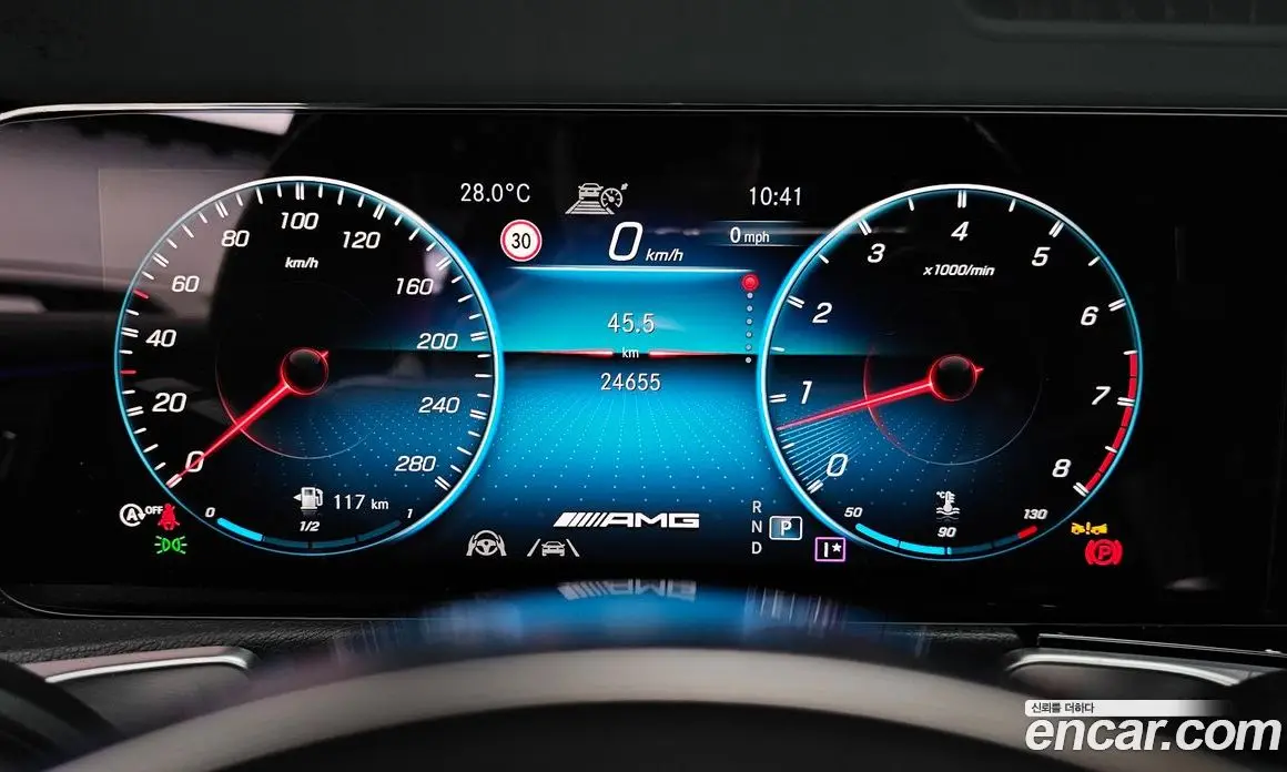 Mercedes-Benz GLB-Class 2022 2.0 автомат (гидро), фото 11