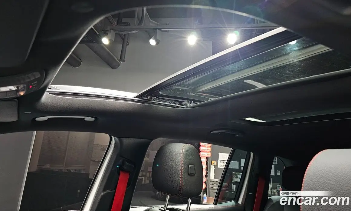 Mercedes-Benz GLB-Class 2022 2.0 автомат (гидро), фото 25