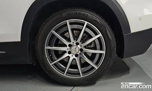 Mercedes-Benz GLB-Class 2022 2.0 автомат (гидро), миниатюра 7