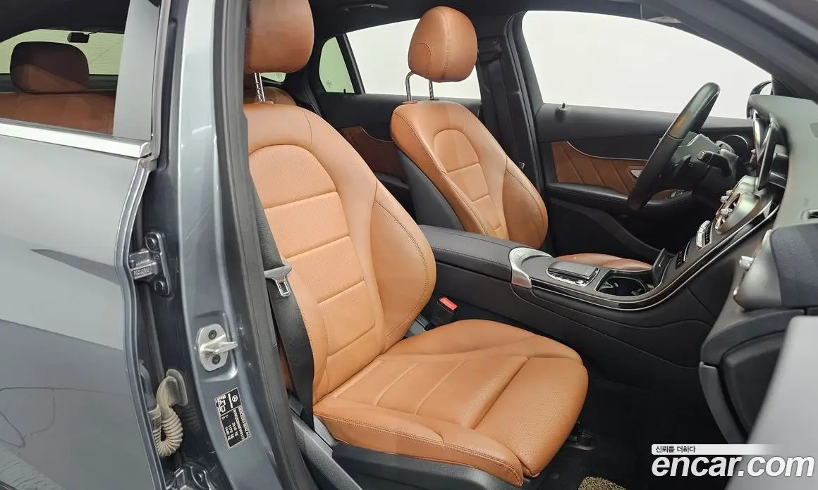 Mercedes-Benz GLC-Class 2021 2.0 автомат (гидро), фото 16 Mercedes-Benz GLC-Class 2021 2.0 автомат (гидро), фото 16