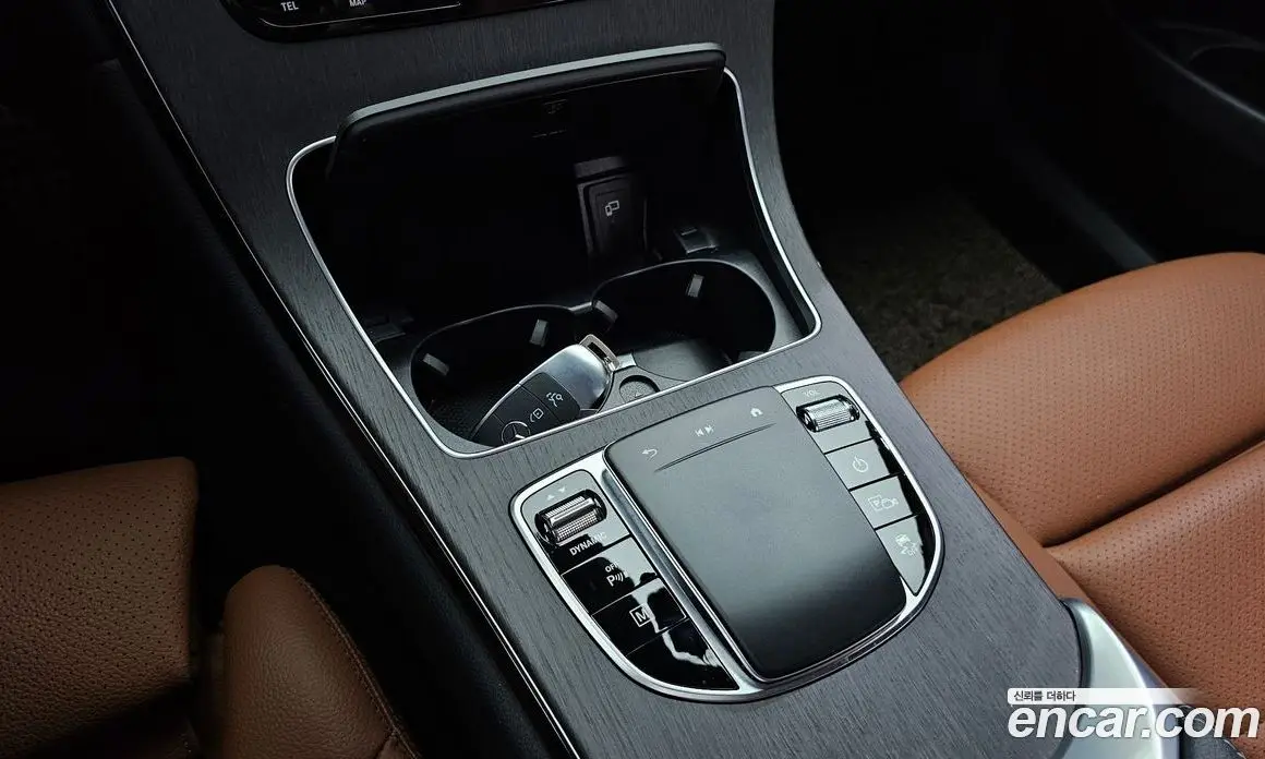 Mercedes-Benz GLC-Class 2021 2.0 автомат (гидро), фото 22 Mercedes-Benz GLC-Class 2021 2.0 автомат (гидро), фото 22