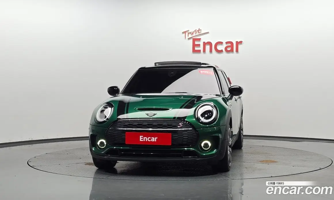 Mini Clubman 2022 2.0 автомат (гидро), фото 2 Mini Clubman 2022 2.0 автомат (гидро), фото 2