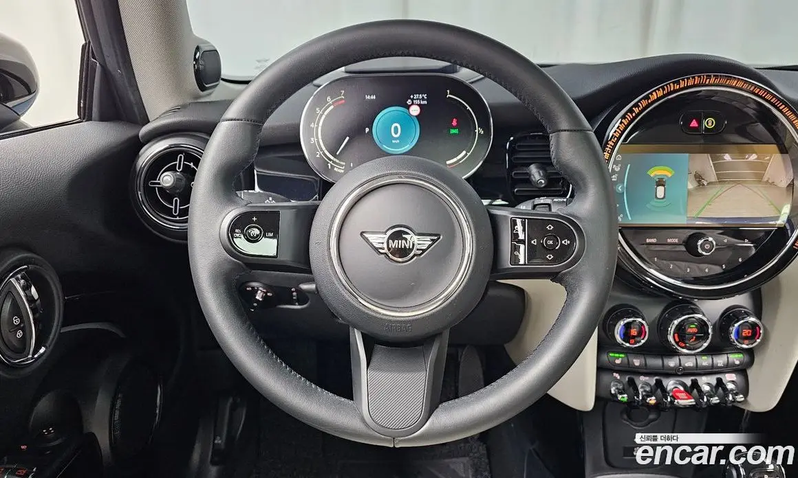 Mini Cooper 2023 2.0 автомат (гидро), фото 18 Mini Cooper 2023 2.0 автомат (гидро), фото 18