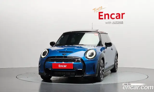 Mini Cooper 2023 2.0 автомат (гидро), миниатюра 3 Mini Cooper 2023 2.0 автомат (гидро), миниатюра 3