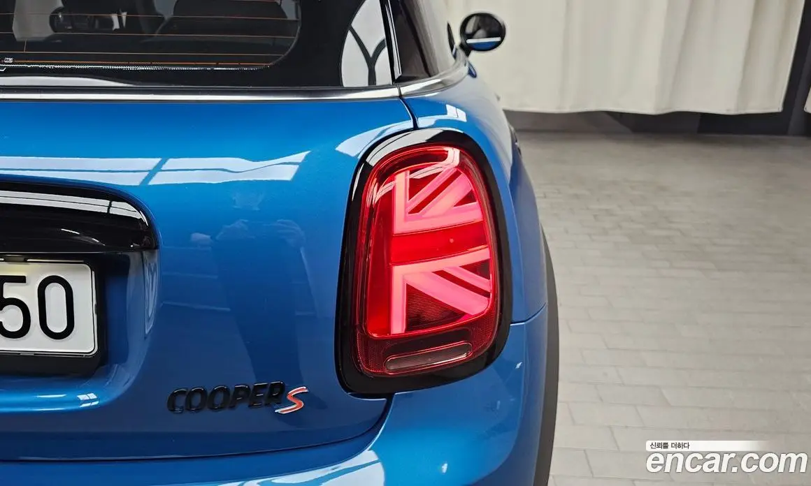 Mini Cooper 2023 2.0 автомат (гидро), фото 9 Mini Cooper 2023 2.0 автомат (гидро), фото 9