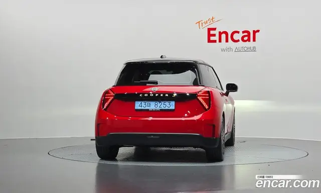 Mini Cooper 2024 0.1 автомат (гидро), миниатюра 4 Mini Cooper 2024 0.1 автомат (гидро), миниатюра 4