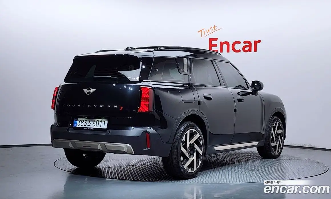 Mini Countryman 2024 2.0 автомат (гидро), фото 2 Mini Countryman 2024 2.0 автомат (гидро), фото 2