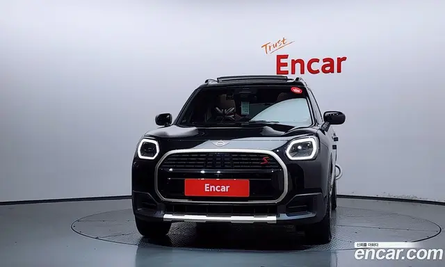 Mini Countryman 2024 2.0 автомат (гидро), миниатюра 3 Mini Countryman 2024 2.0 автомат (гидро), миниатюра 3