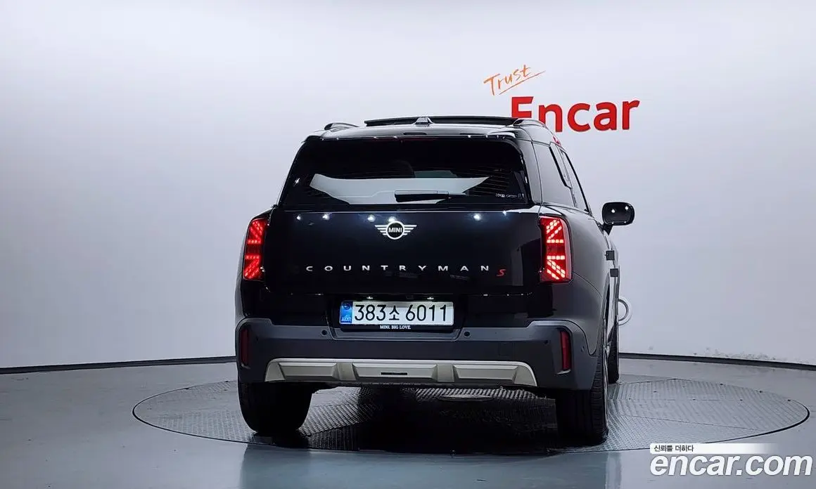 Mini Countryman 2024 2.0 автомат (гидро), фото 4 Mini Countryman 2024 2.0 автомат (гидро), фото 4
