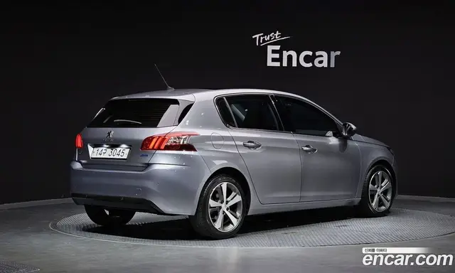 Peugeot 308 2015 2.0 автомат (гидро), миниатюра 2