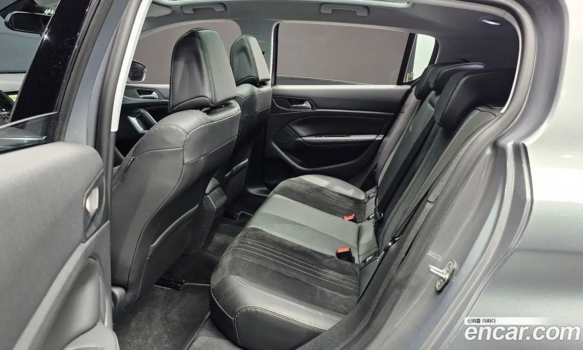 Peugeot 308 2015 2.0 автомат (гидро), фото 11