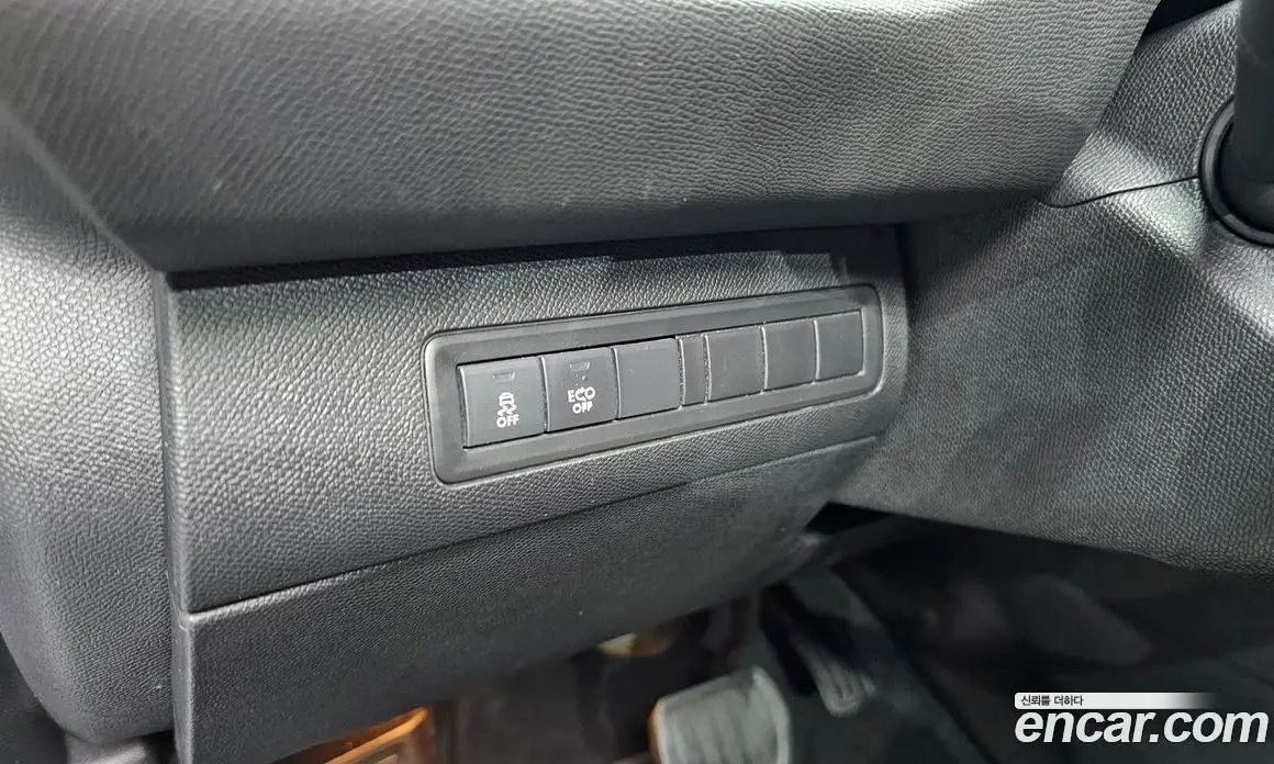 Peugeot 308 2015 2.0 автомат (гидро), фото 17