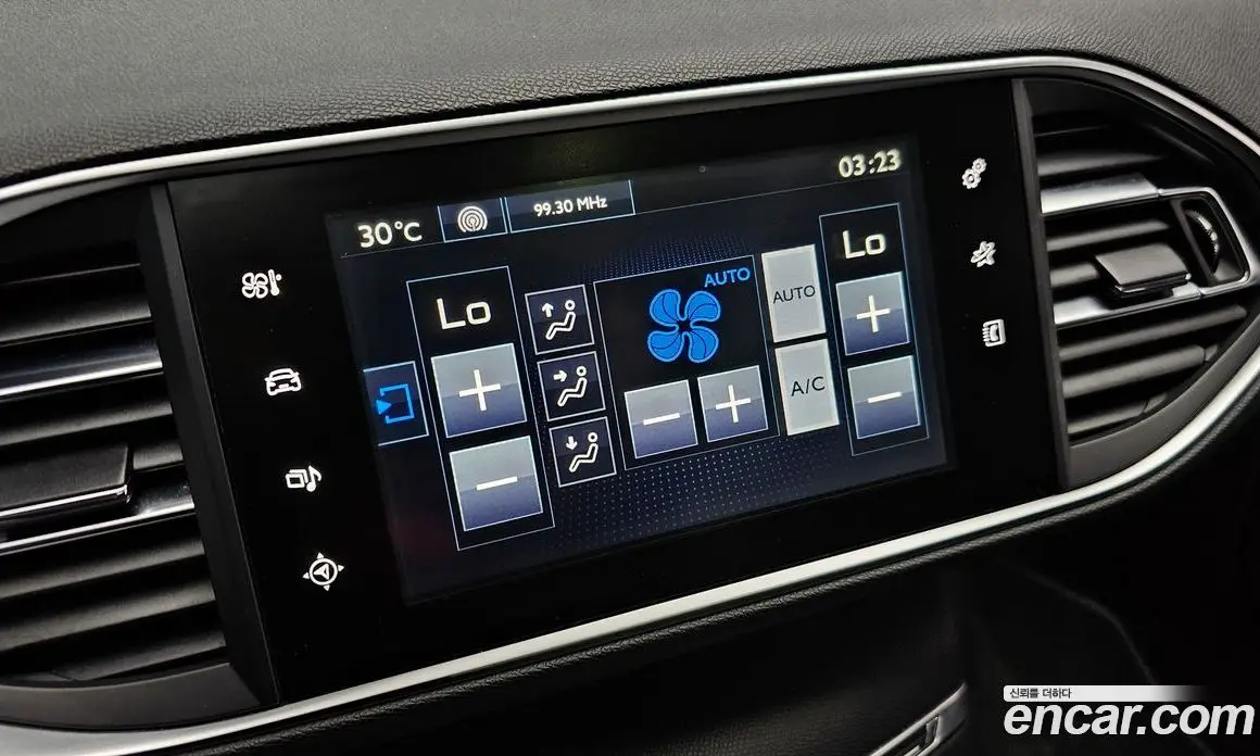 Peugeot 308 2015 2.0 автомат (гидро), фото 18