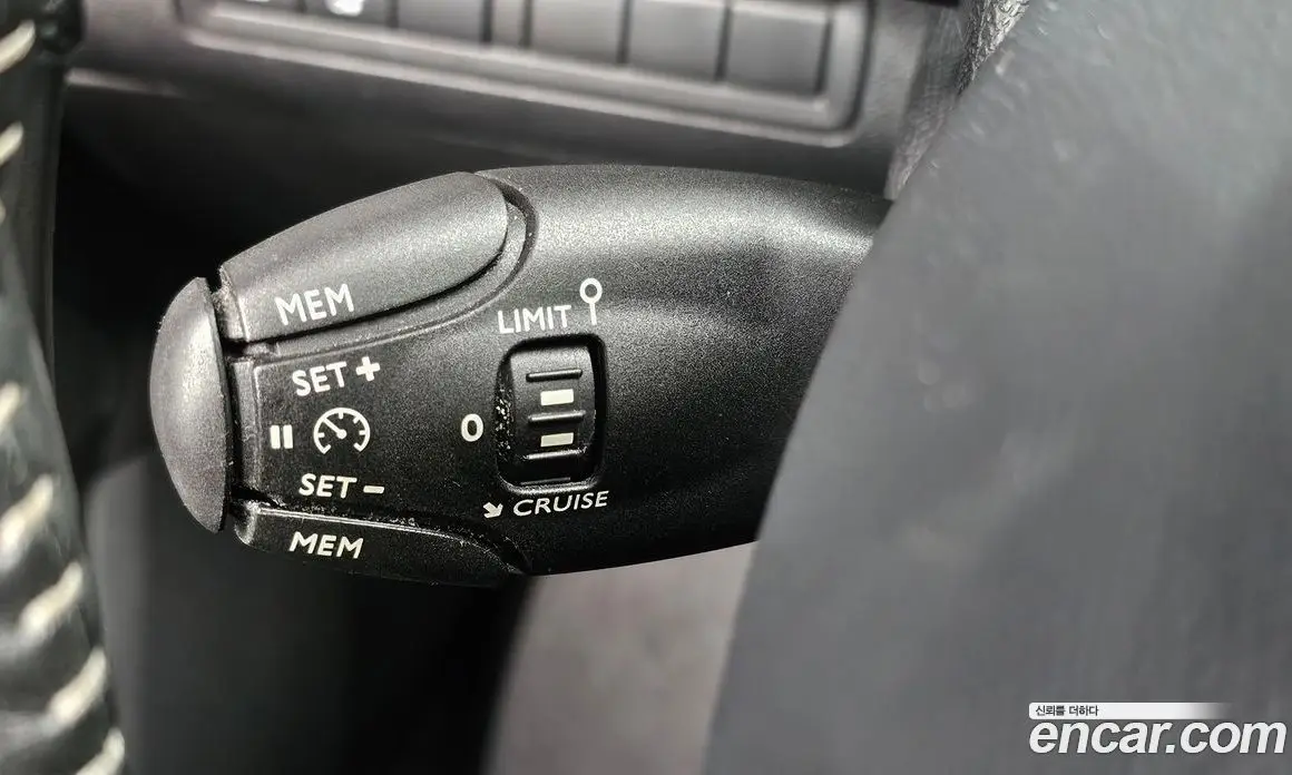 Peugeot 308 2015 2.0 автомат (гидро), фото 20