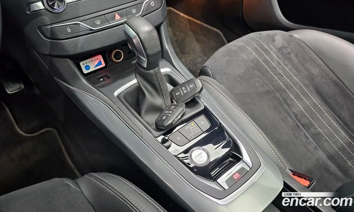 Peugeot 308 2015 2.0 автомат (гидро), фото 9