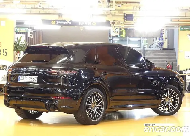 Porsche Cayenne 2022 3.0 автомат (гидро), миниатюра 2 Porsche Cayenne 2022 3.0 автомат (гидро), миниатюра 2