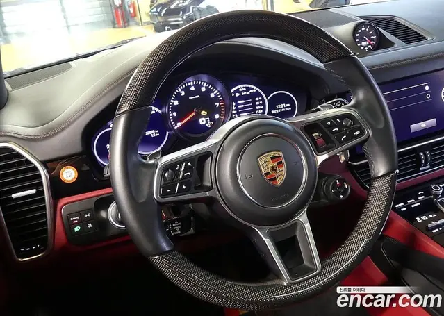 Porsche Cayenne 2022 3.0 автомат (гидро), миниатюра 12