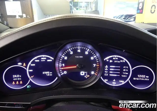 Porsche Cayenne 2022 3.0 автомат (гидро), миниатюра 8 Porsche Cayenne 2022 3.0 автомат (гидро), миниатюра 8