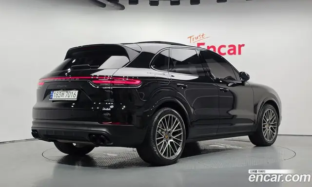 Porsche Cayenne 2023 3.0 автомат (гидро), миниатюра 2 Porsche Cayenne 2023 3.0 автомат (гидро), миниатюра 2