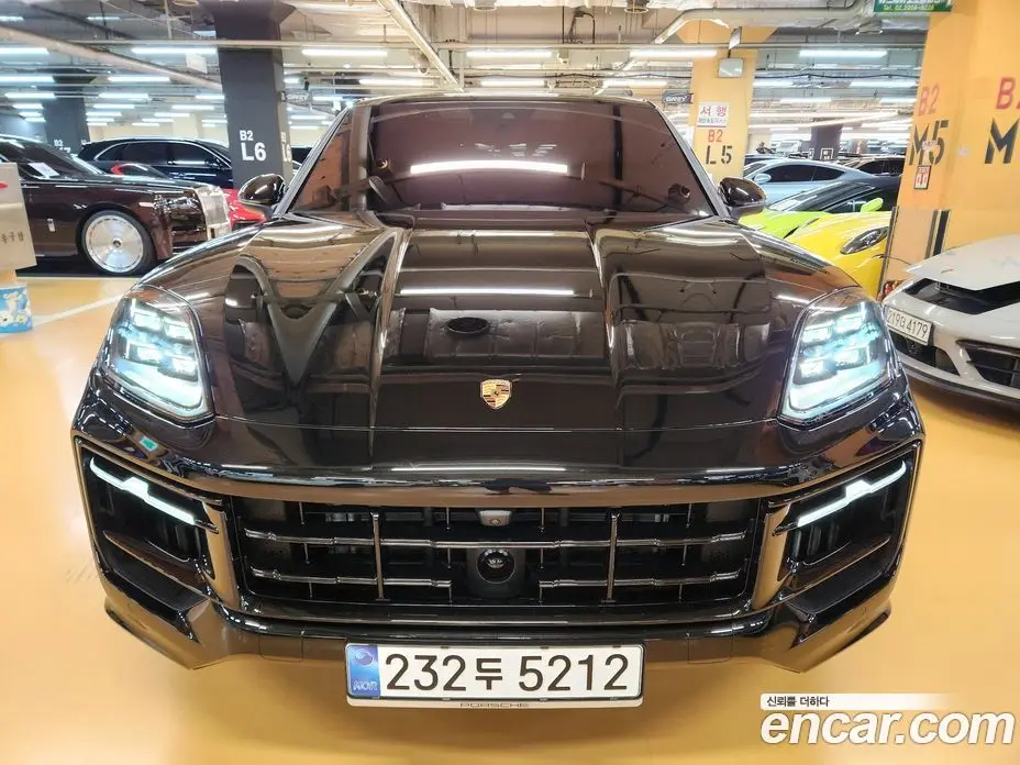 Porsche Cayenne 2025 3.0 автомат (гидро), фото 1 Porsche Cayenne 2025 3.0 автомат (гидро), фото 1