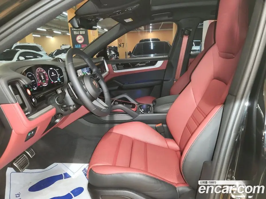 Porsche Cayenne 2025 3.0 автомат (гидро), фото 11 Porsche Cayenne 2025 3.0 автомат (гидро), фото 11